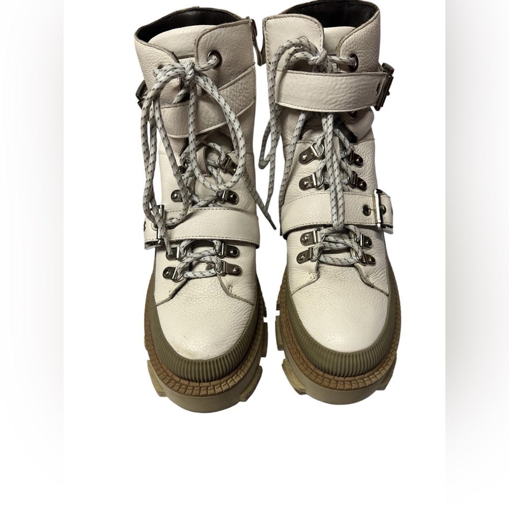 Vince Camuto White Combat hiking Boots with Tan Soles